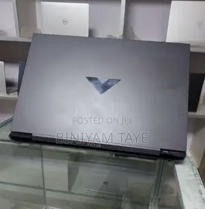 New Laptop HP Victus 16 8GB AMD Ryzen 5 SSD 1T