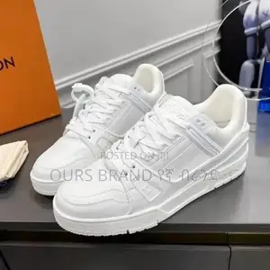 Photo - High Master Quality Louis Vuitton Low Cut Sneakers Shoes