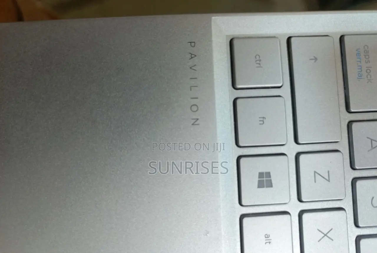 New Laptop HP Pavilion 15 8GB Intel Core I5 SSD 512GB