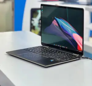 New Laptop HP Spectra 13 16GB Intel Core I7 SSD 1T