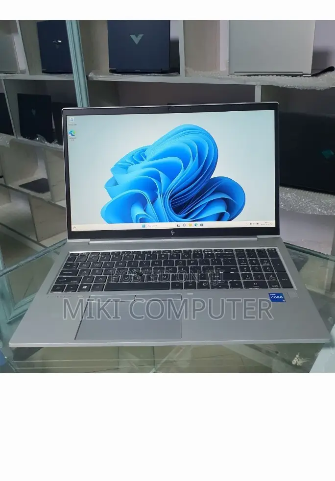 New Laptop HP EliteBook 850 G8 8GB Intel Core I5 SSD 512GB