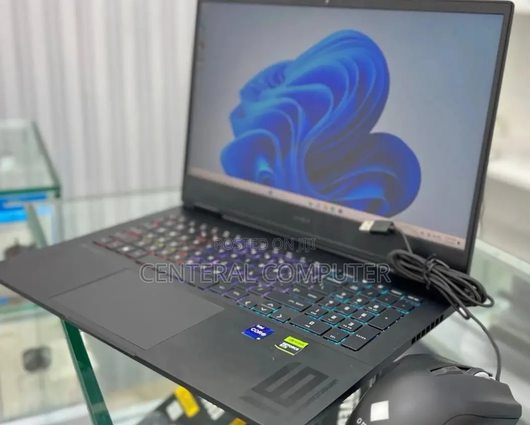 New Laptop HP Omen 16 16GB Intel Core I9 SSD 1T