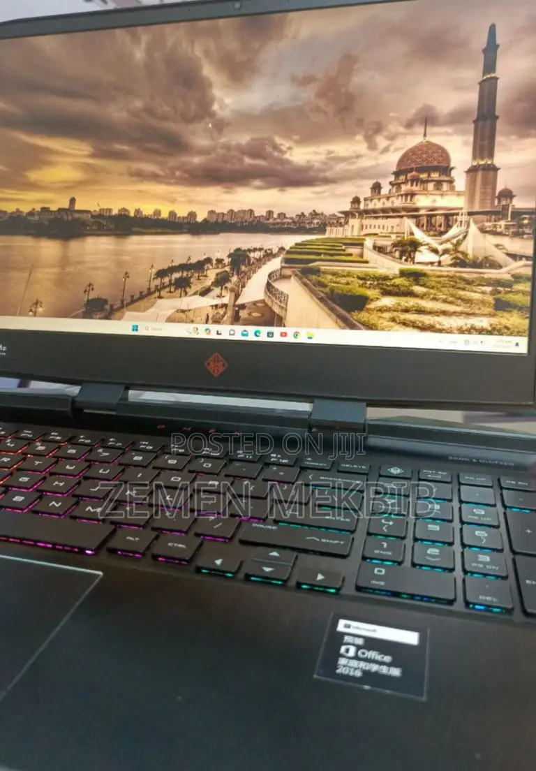 New Laptop HP Omen 15 16GB Intel Core I7 HDD+SSD 1.5T
