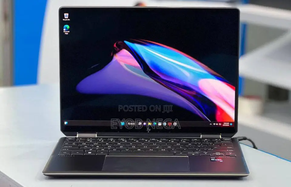 New Laptop HP Spectre 16GB Intel Core I7 SSD 1T