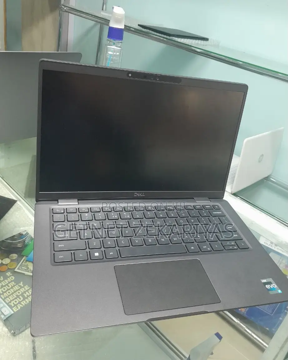 New Laptop Dell Latitude 7212 16GB Intel Core I7 SSD 512GB