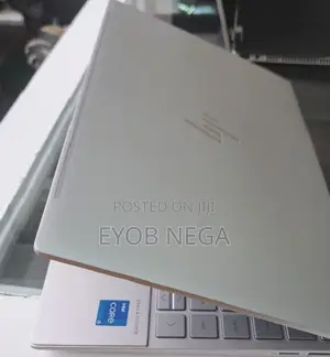 New Laptop HP Envy X2 8GB Intel Core I5 SSD 512GB