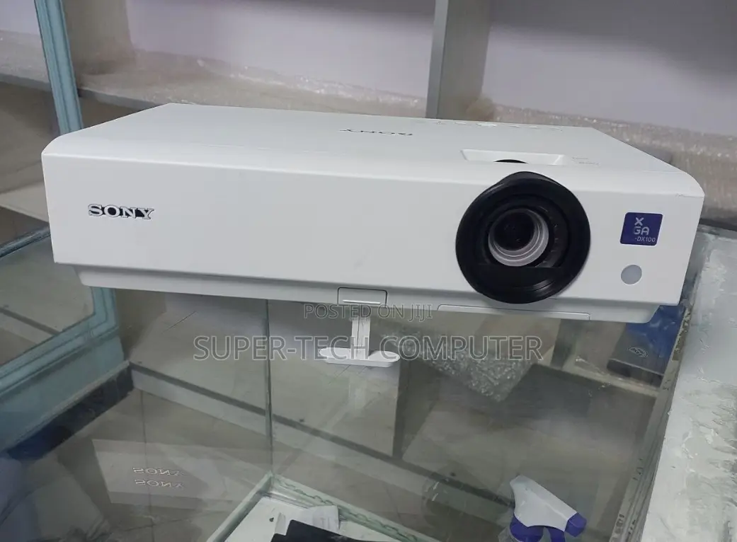 Sony Projector ,VPL-DX100