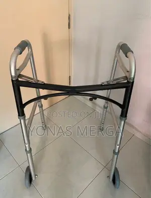 Stainless Walker _እንቅስቃሴ ማለማመጃ Walker *Walker*