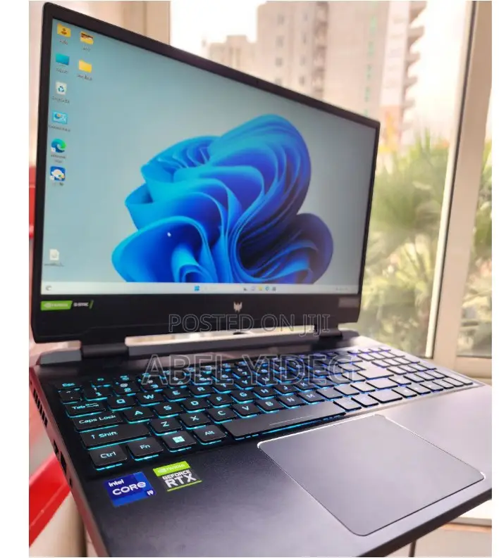 New Laptop Acer Predator Helios 300 16GB Intel Core I9 SSD 512GB