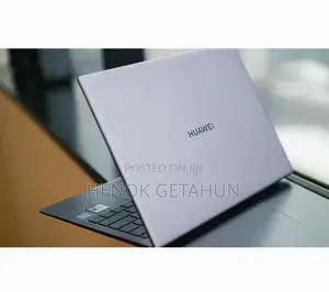Photo - New Laptop Huawei MateBook 13 WRT-W19E 16GB Intel Core I5 SSD 512GB