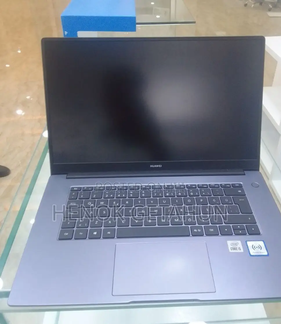 New Laptop Huawei MateBook 13 WRT-W19E 16GB Intel Core I5 SSD 512GB