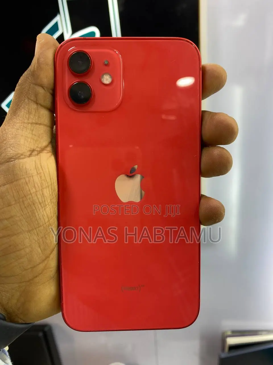 New Apple iPhone 12 64 GB Red
