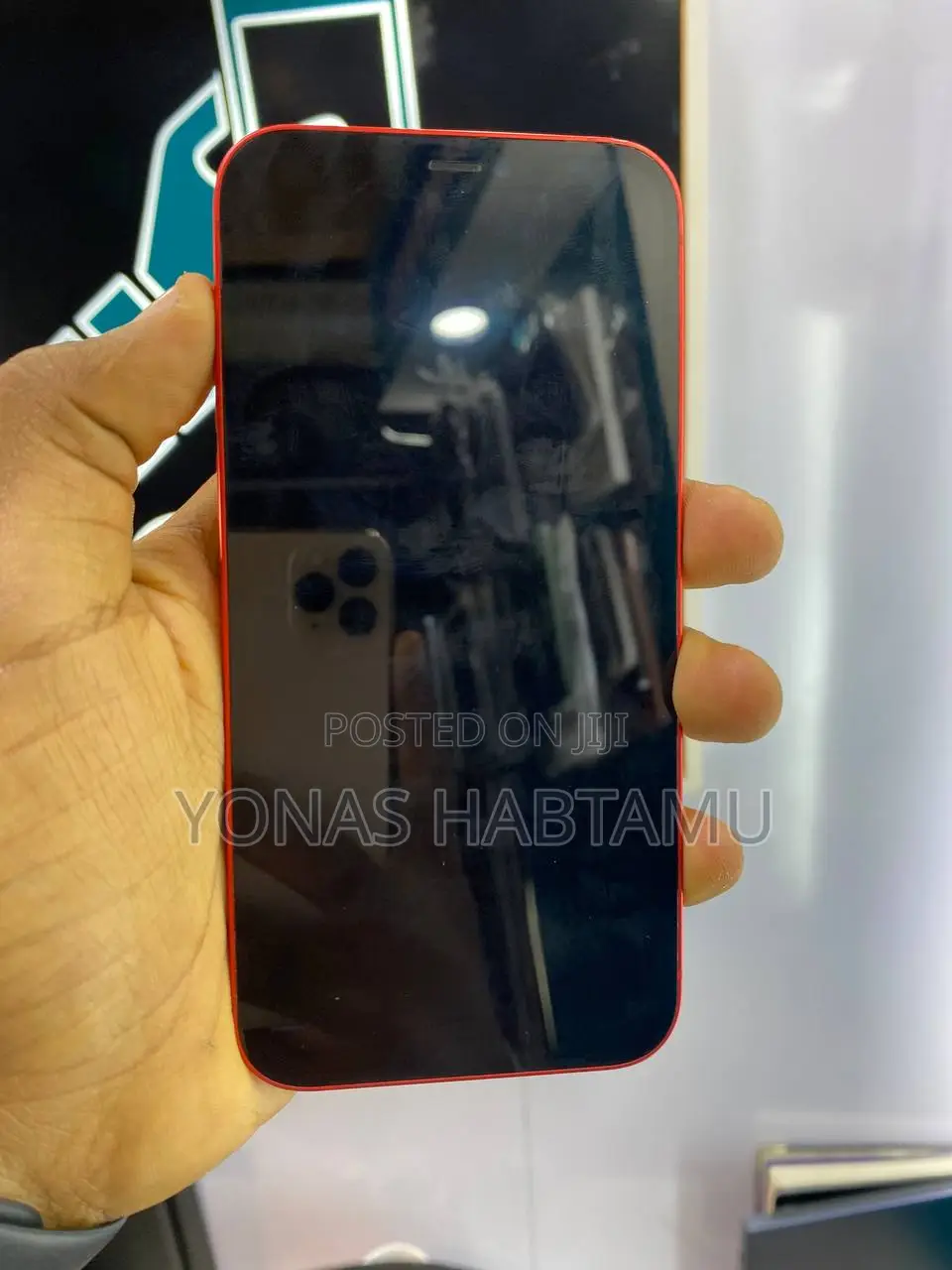 New Apple iPhone 12 64 GB Red