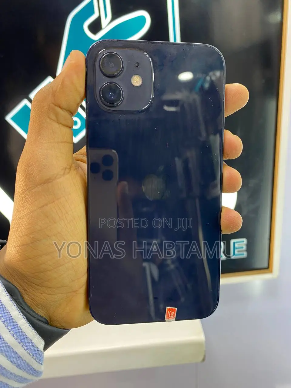 New Apple iPhone 12 64 GB Blue