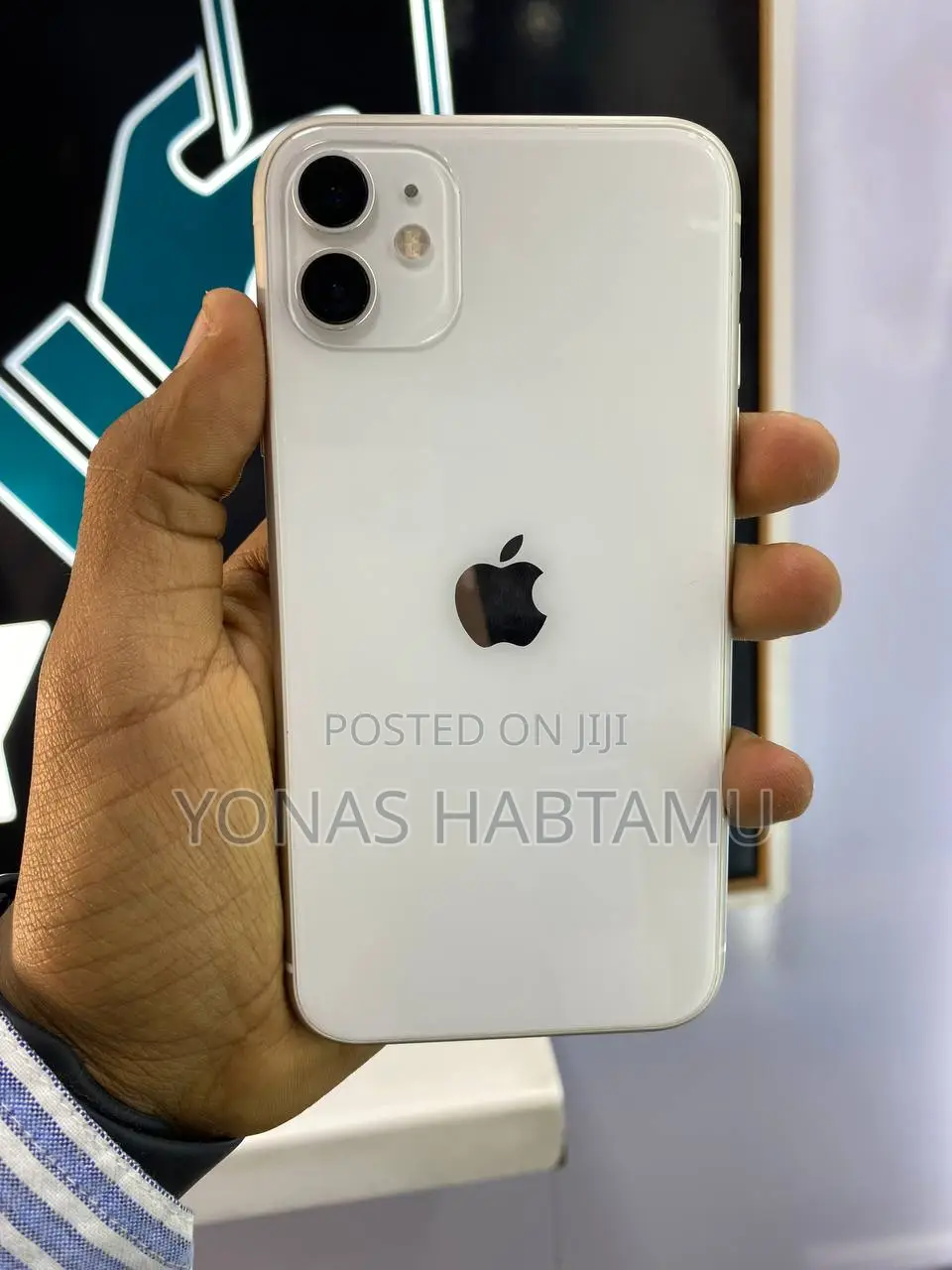 New Apple iPhone 11 256 GB White