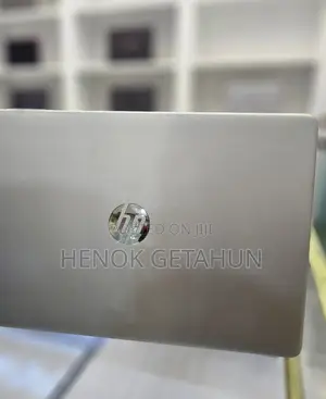 New Laptop HP Pavilion 15 8GB AMD Ryzen 5 SSD 512GB