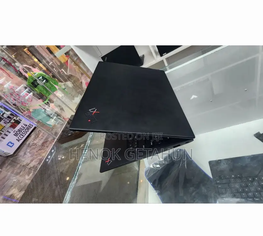 New Laptop Lenovo ThinkPad X1 Carbon 16GB Intel Core I7 SSD 512GB