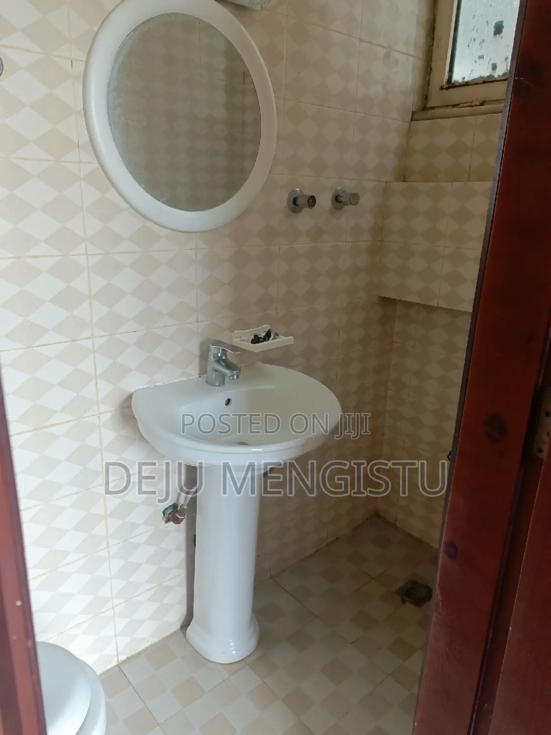 5bdrm House in ሰባ ሁለት(72), Bole for rent