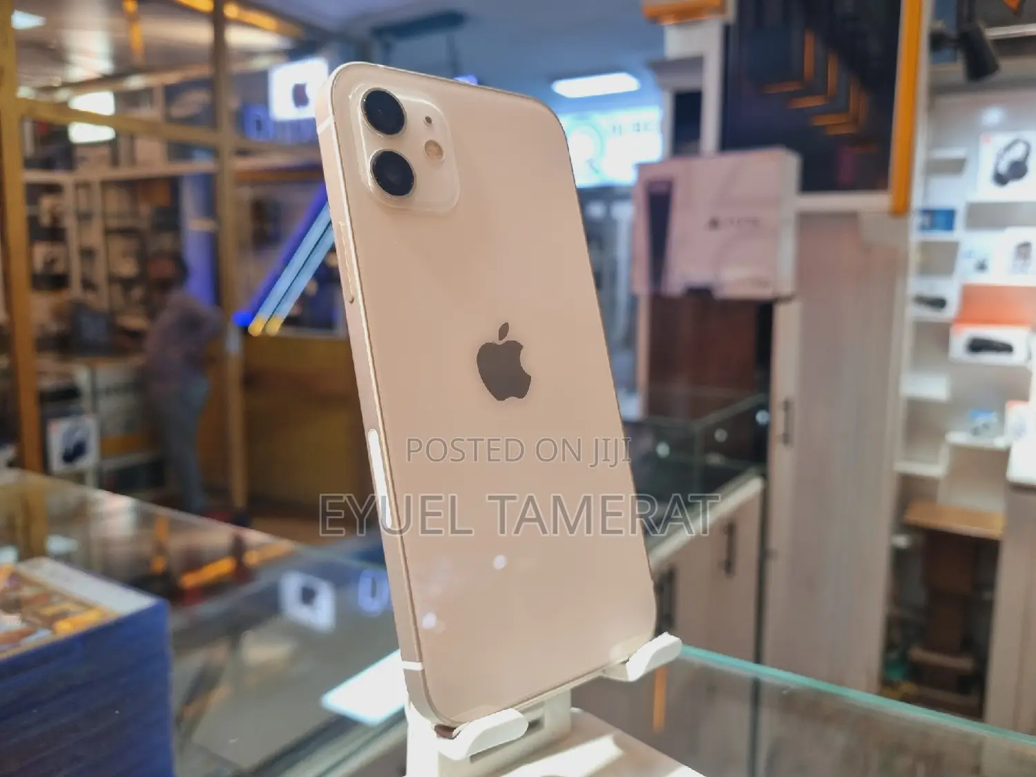 New Apple iPhone 12 128 GB White