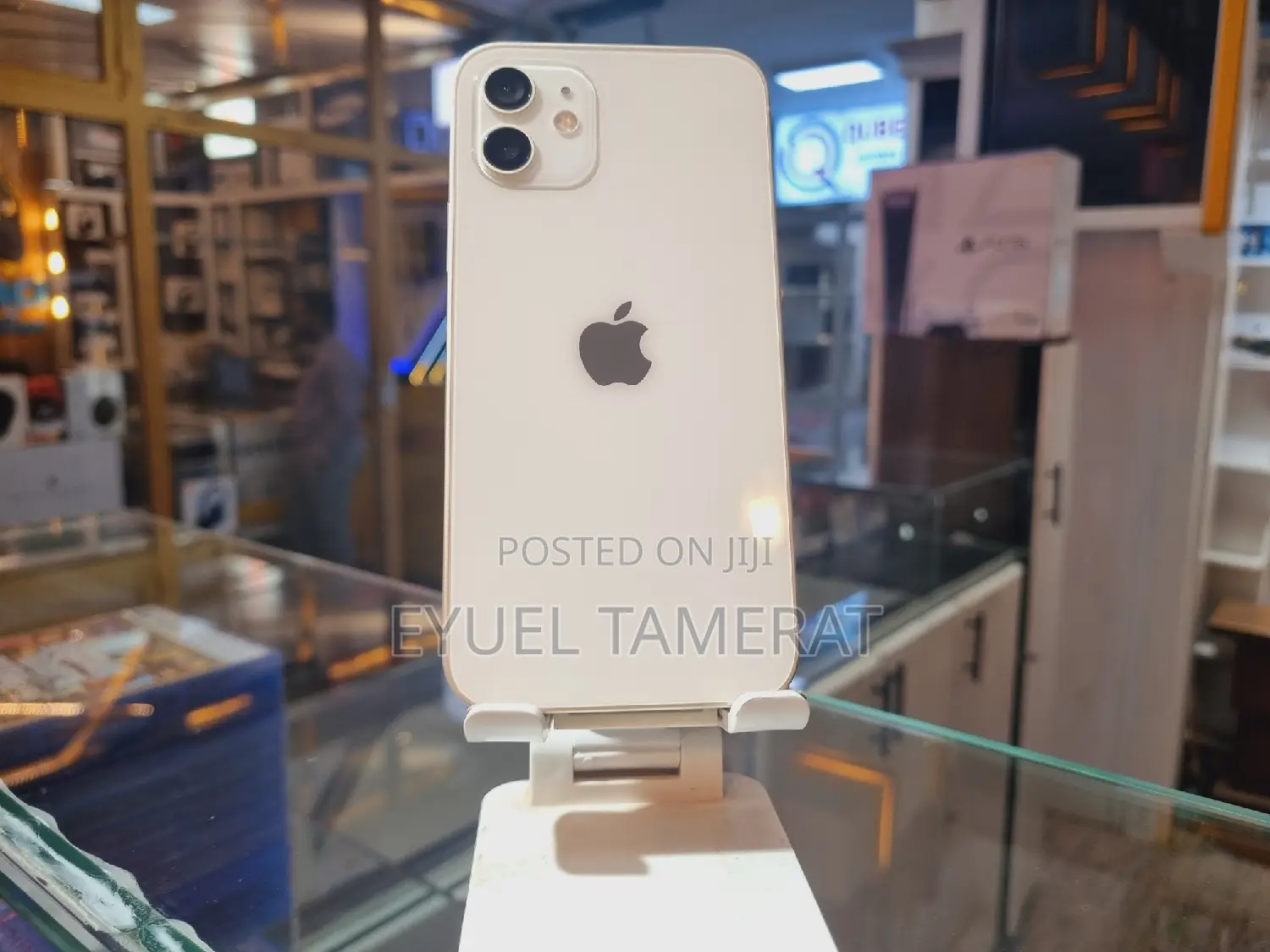 New Apple iPhone 12 128 GB White