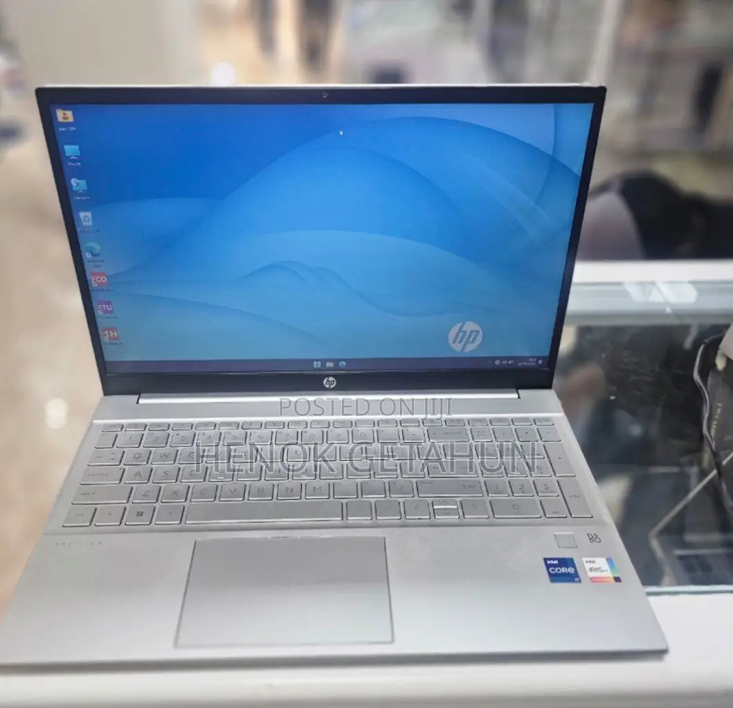 New Laptop HP Pavilion 15 8GB Intel Core I5 SSD 512GB