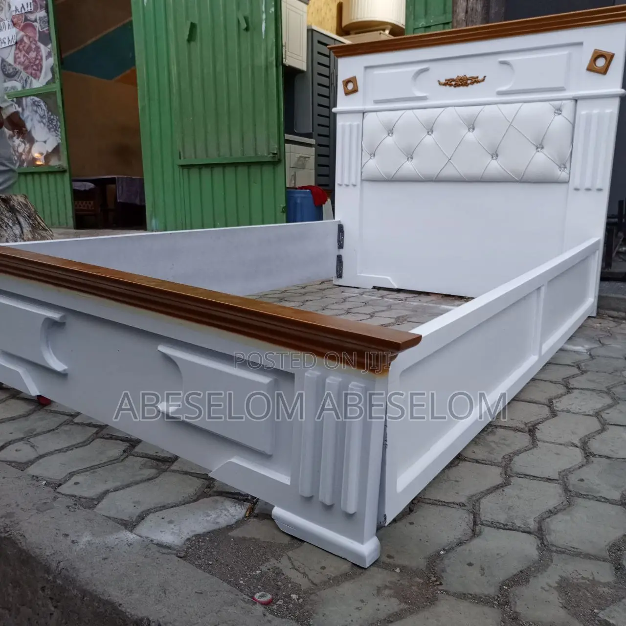 1,20 Cm አልጋዎች