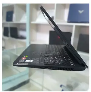 New Laptop Lenovo Ideapad 3 8GB AMD Ryzen 5 SSD 512GB