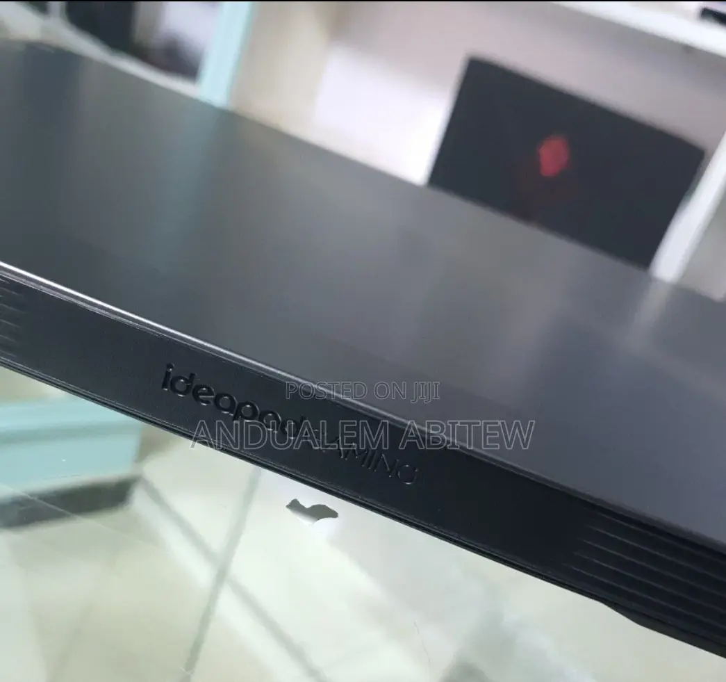 New Laptop Lenovo Ideapad 3 8GB AMD Ryzen 5 SSD 512GB