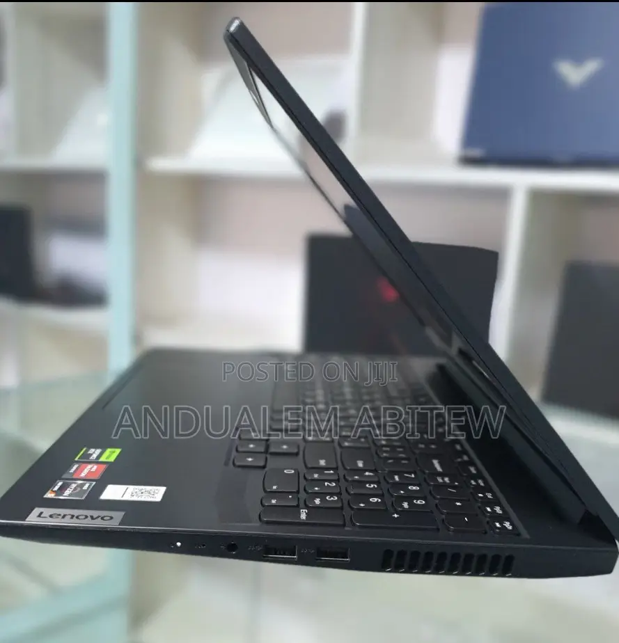 New Laptop Lenovo Ideapad 3 8GB AMD Ryzen 5 SSD 512GB