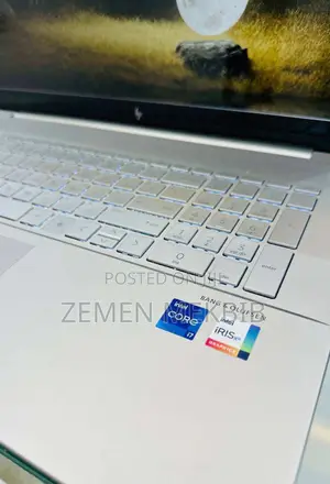 New Laptop HP Envy X360 16GB Intel Core I7 SSD 512GB