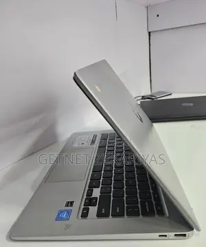 New Laptop HP Chromebook 4GB Intel Core 2 Quad SSD 72GB