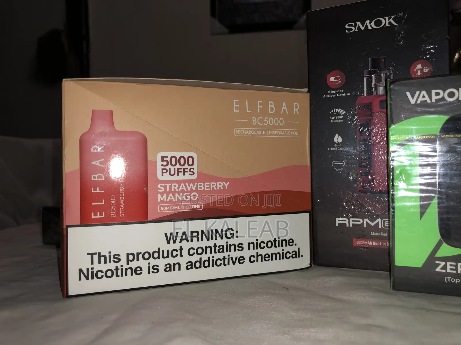 Rechargeable and Disposable Vapes in Different Flavours