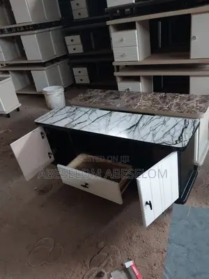 Photo - 1,20 Cm ቲቪ እስታንድ