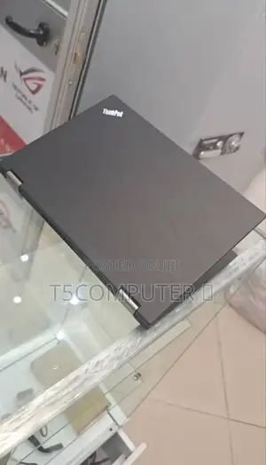 New Laptop Lenovo ThinkPad Yoga 370 8GB Intel Core I5 HDD 512GB