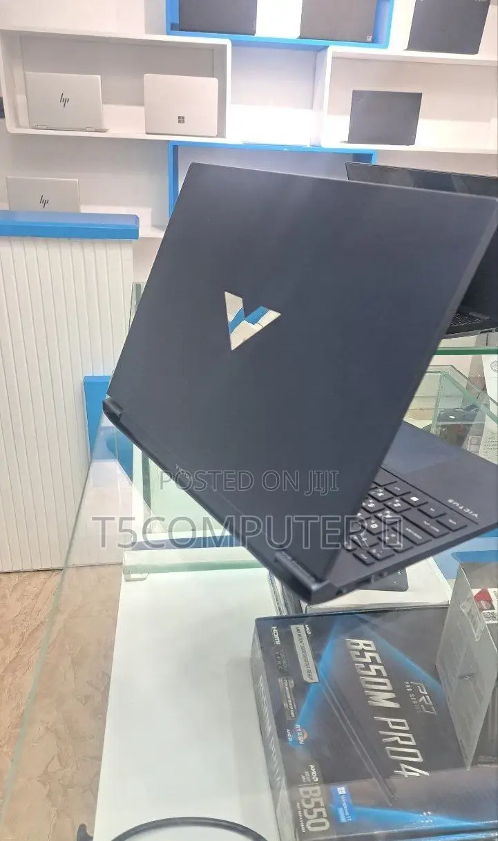 New Laptop HP Victus 15 8GB Intel Core I5 SSD 512GB