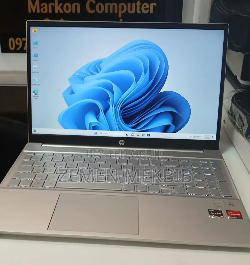 New Laptop HP Pavilion 15 8GB Intel Core I5 SSD 512GB