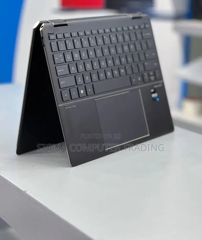 New Laptop HP Spectre 16GB Intel Core I7 SSD 1T