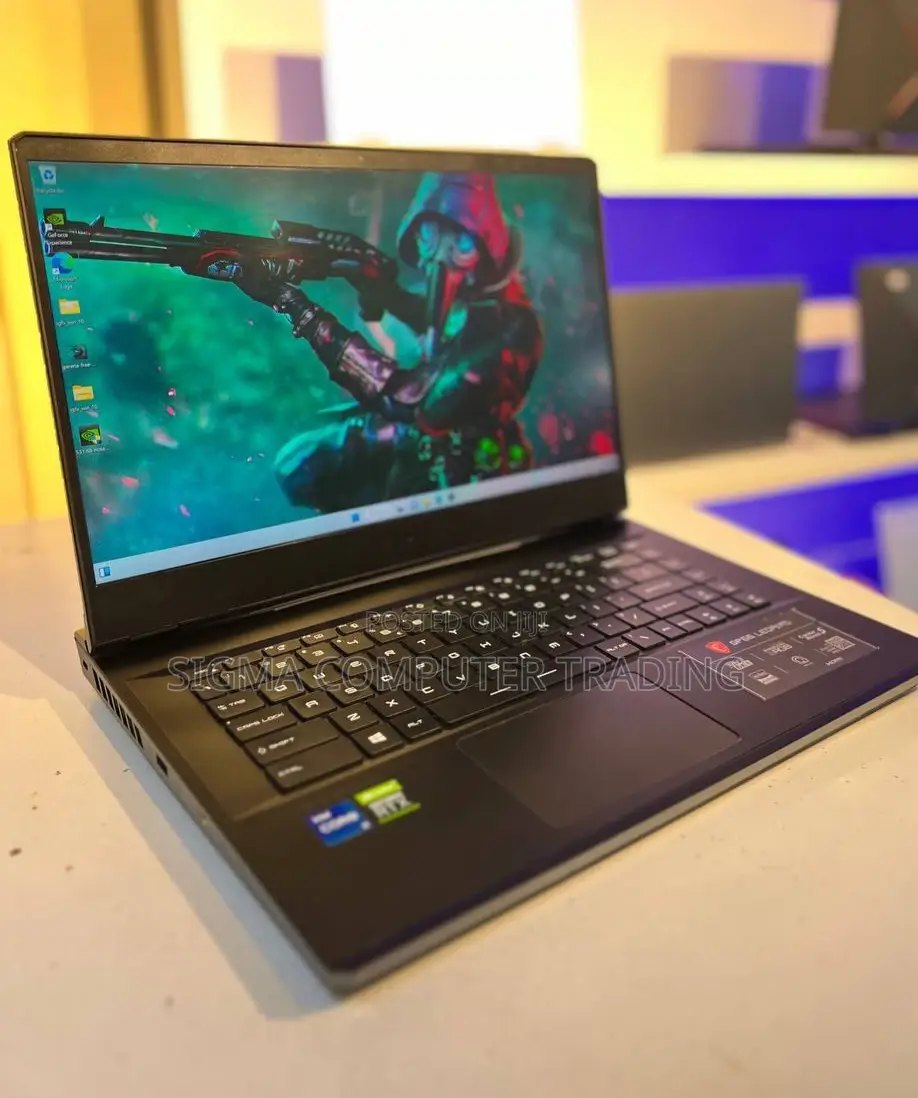 New Laptop MSI GP75 Leopard 16GB Intel Core I7 SSD 1T