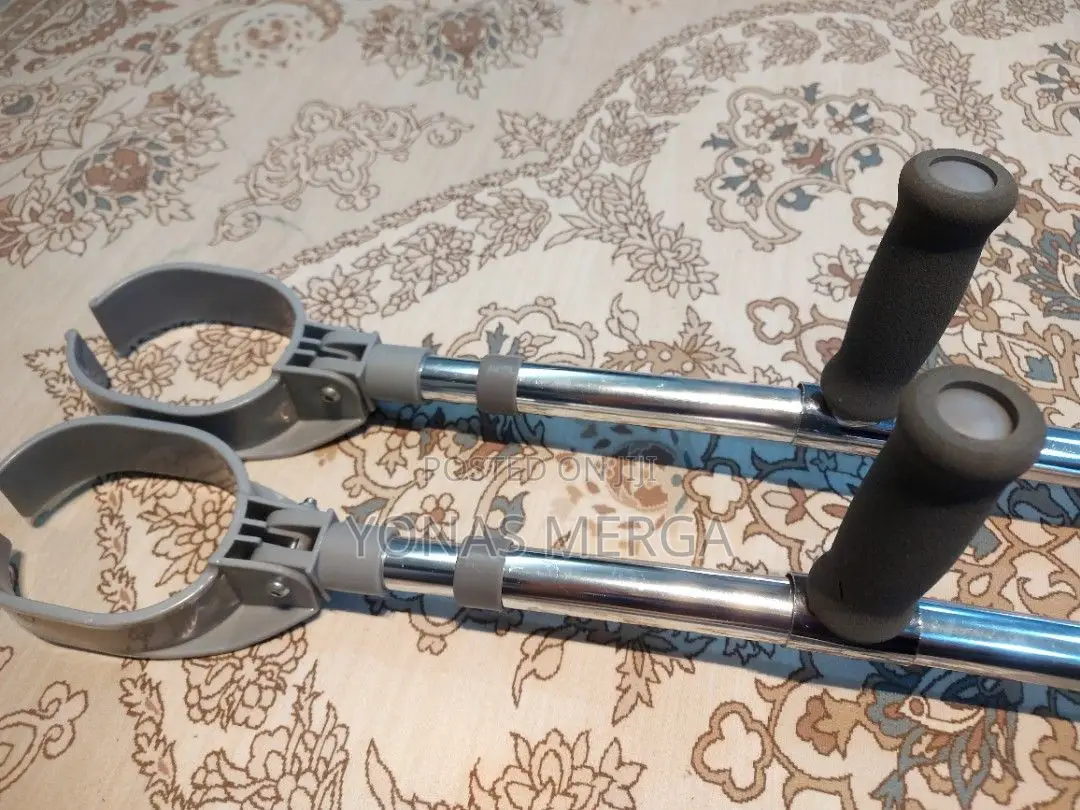 Adjustable Elbow Crutches (Saklay - Pair)