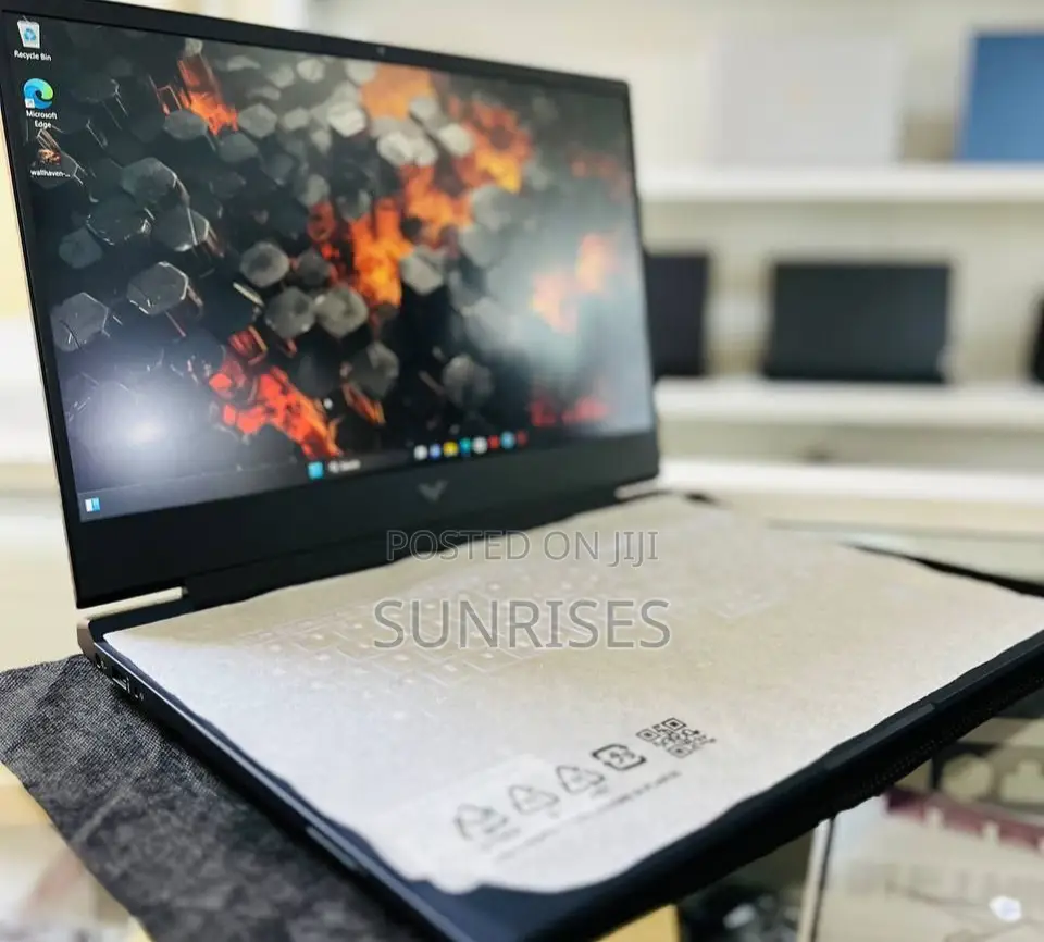 New Laptop HP Victus 16 16GB Intel Core I5 SSD 512GB
