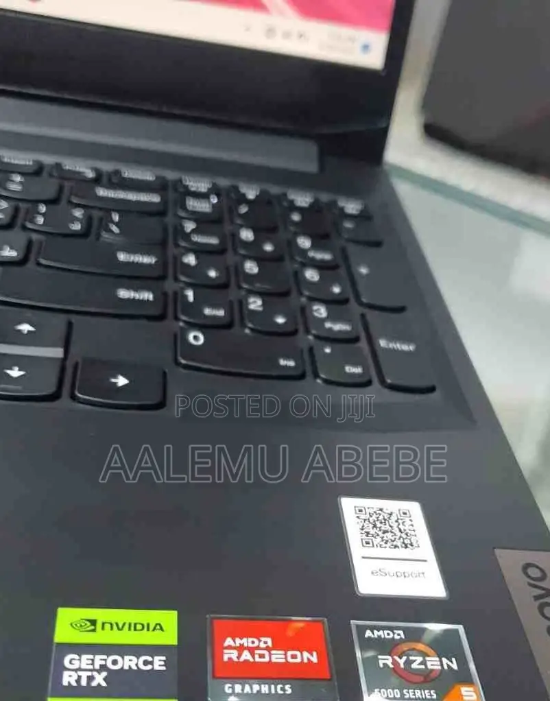 New Laptop Lenovo Ideapad 3 8GB AMD Ryzen 5 SSD 512GB