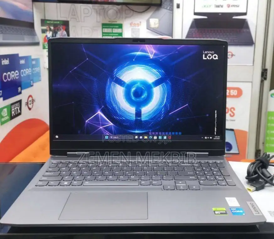 New Laptop Lenovo 8GB Intel Core I5 SSD 512GB