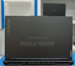New Laptop Lenovo Legion 7 16GB AMD Ryzen 7 SSD 512GB