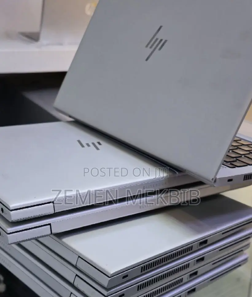 New Laptop HP 8GB Intel Core I7 SSD 512GB