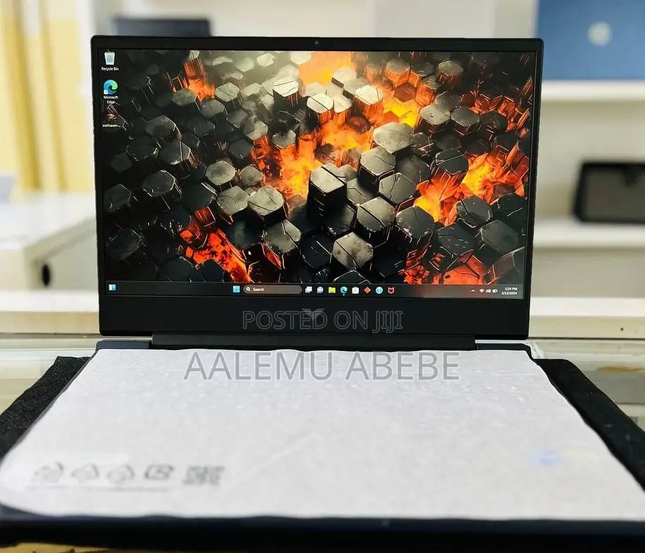 New Laptop HP Victus 16 8GB Intel Core I7 SSD 512GB