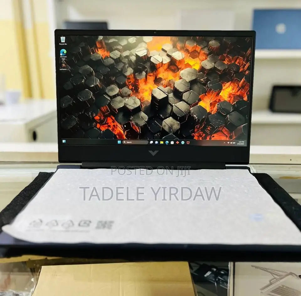 New Laptop HP Victus 16 8GB Intel Core I5 SSD 512GB