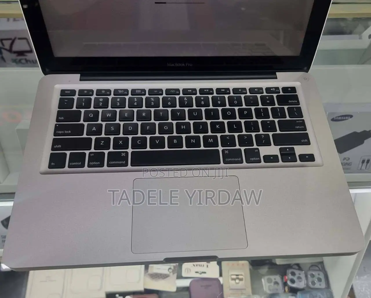 New Laptop Apple MacBook Pro 2012 8GB Intel Core I5 SSD 256GB