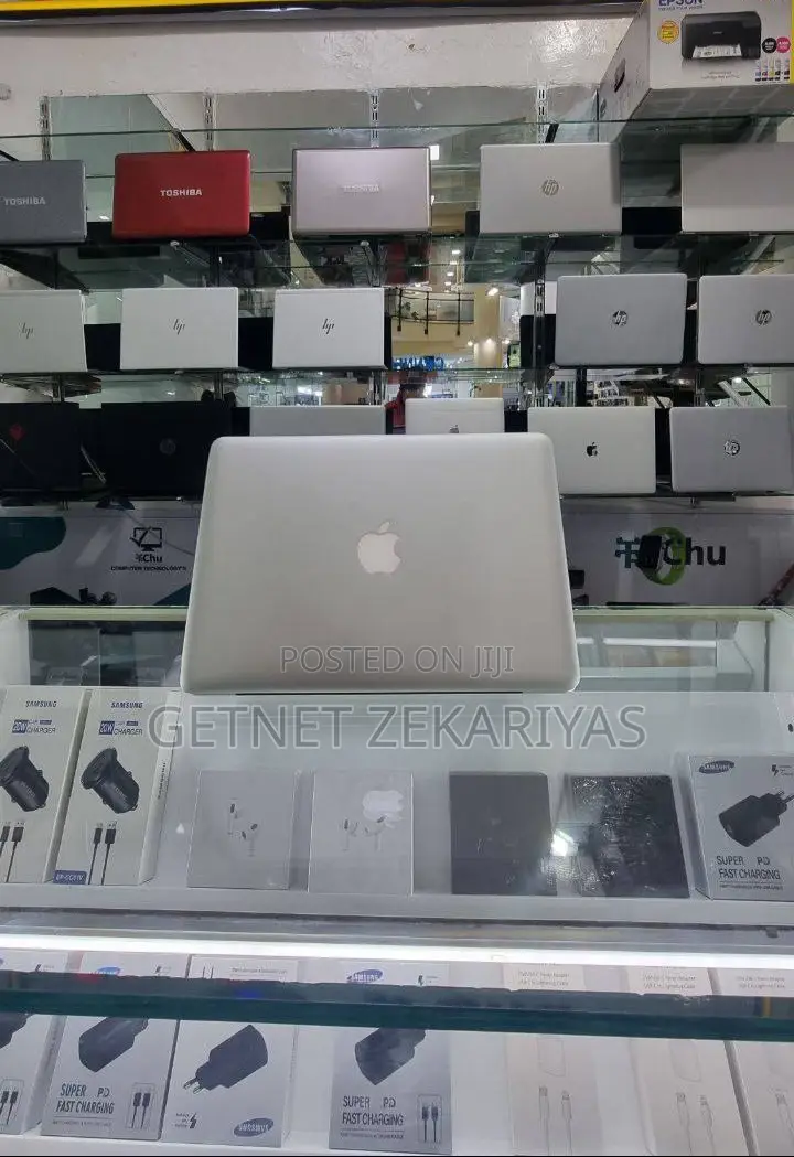 New Laptop Apple MacBook Pro 2012 8GB Intel Core I5 SSD 256GB