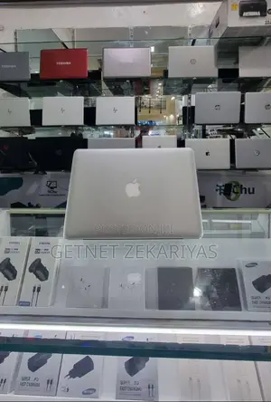 New Laptop Apple MacBook Pro 2012 8GB Intel Core I5 SSD 256GB