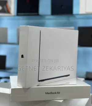 Photo - New Laptop Apple MacBook Air 8GB Apple M2 SSD 256GB